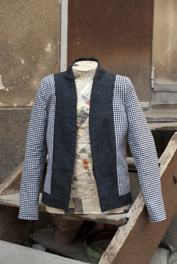 “Control-Freak” By Hand London Victoria Blazer: Lining Front