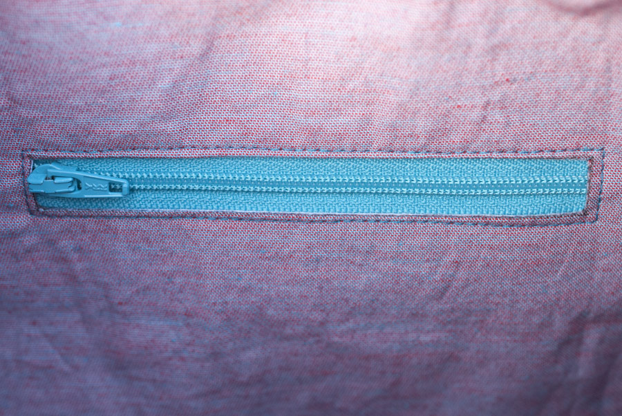 Seamstress Erin Mini Presidio Purse: Pocket